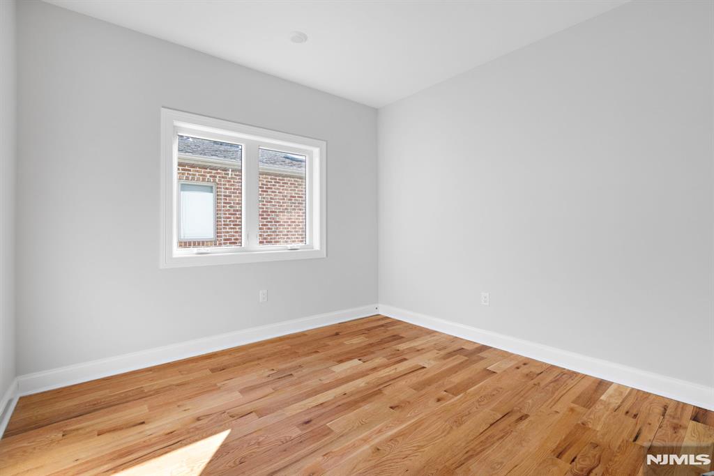 227 Wayne Avenue A