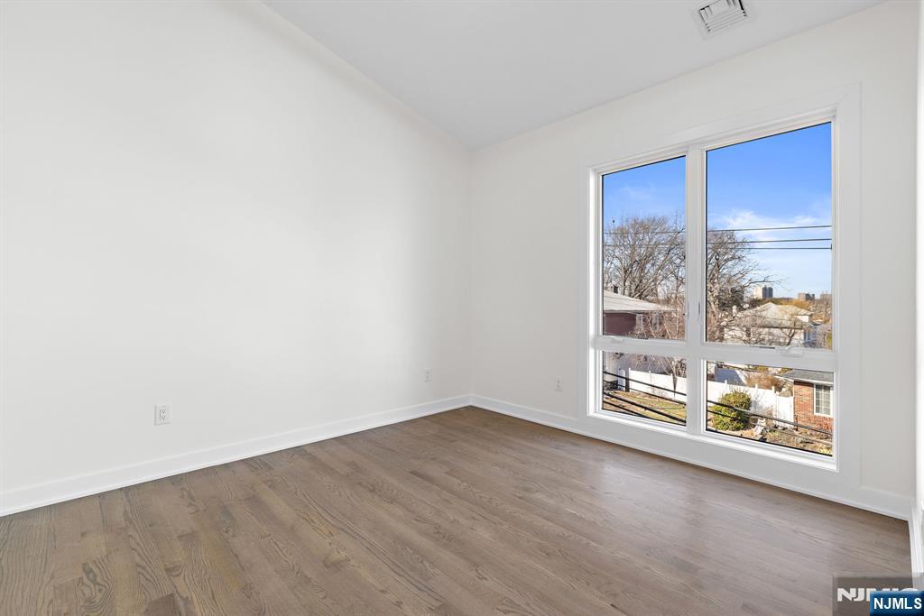 396 Lafayette Avenue B