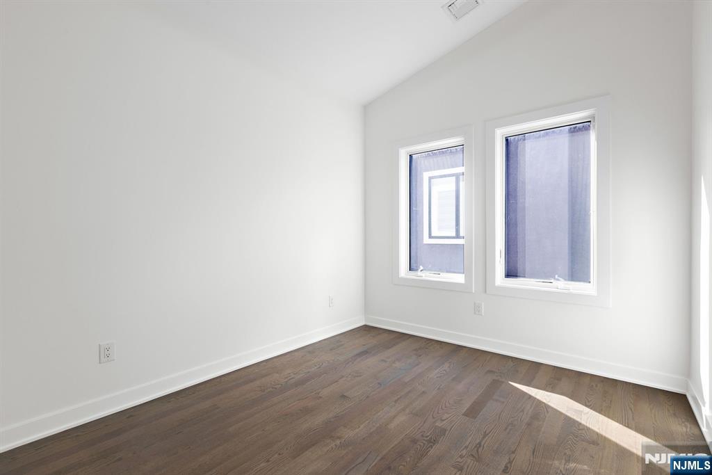 396 Lafayette Avenue B