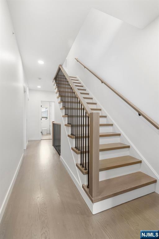 93 Crescent Avenue