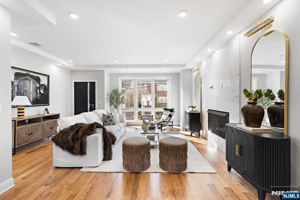 227 Wayne Avenue 227A