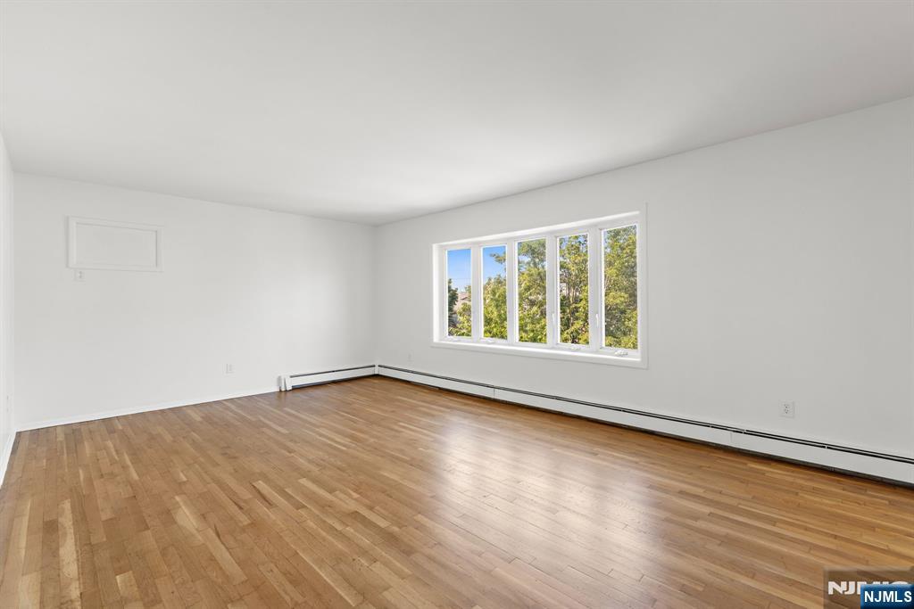 54 Columbia Avenue