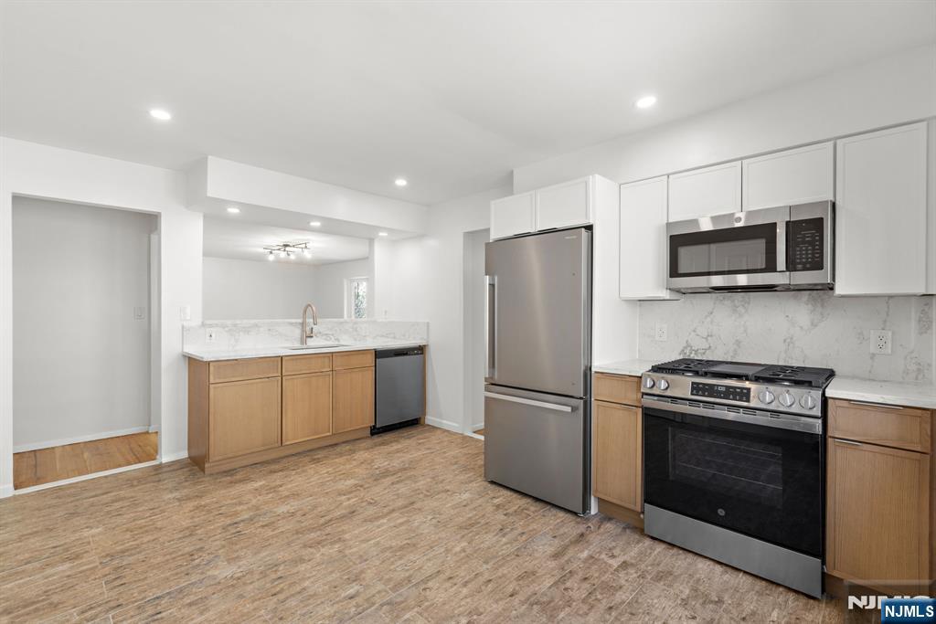 54 Columbia Avenue