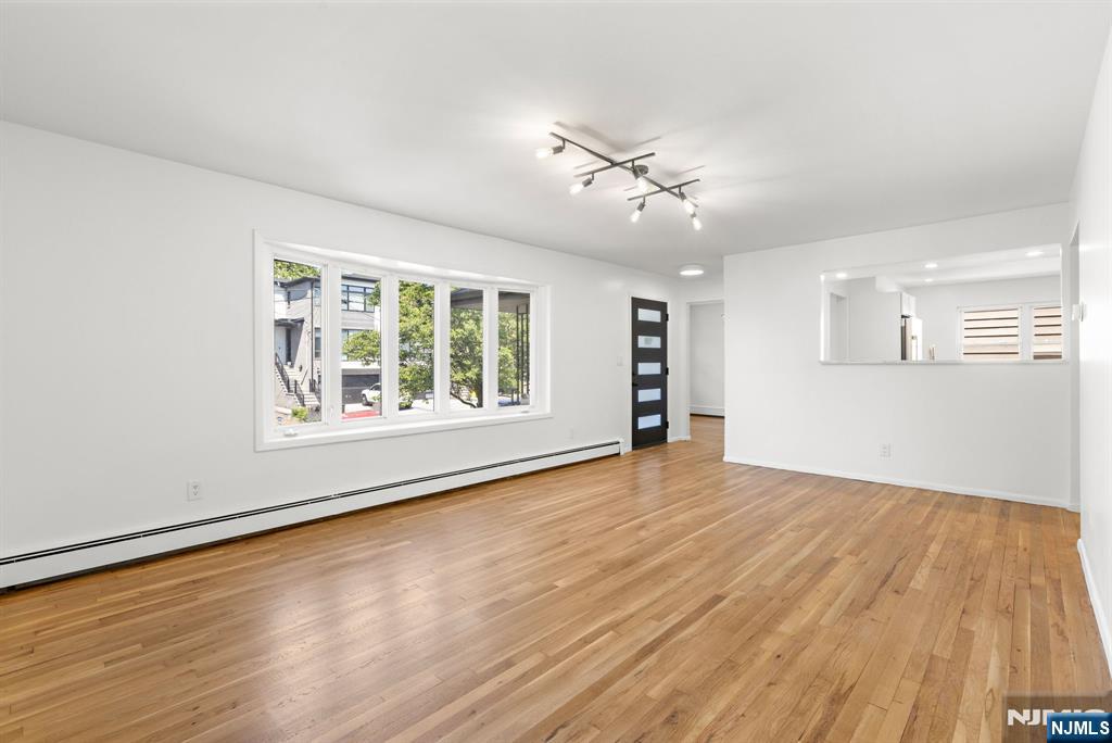 54 Columbia Avenue