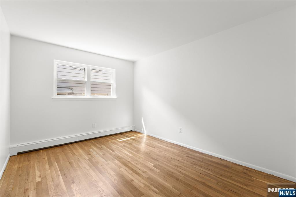 54 Columbia Avenue