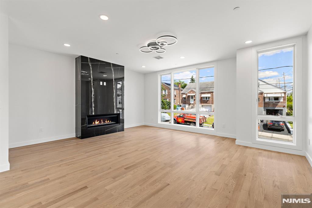 501 Saint Pauls Avenue
