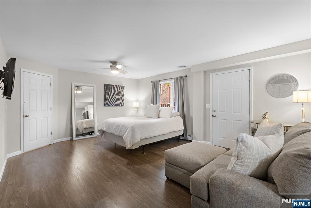 228 Lafayette Avenue