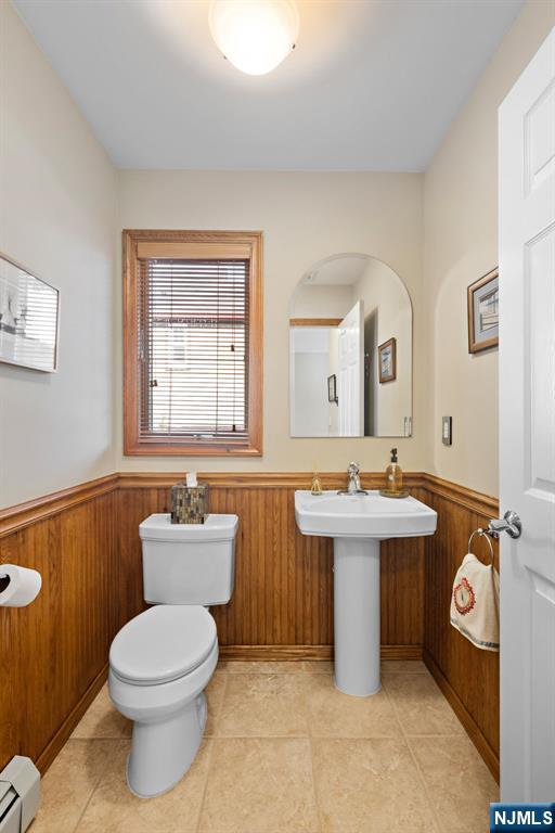 228 Lafayette Avenue