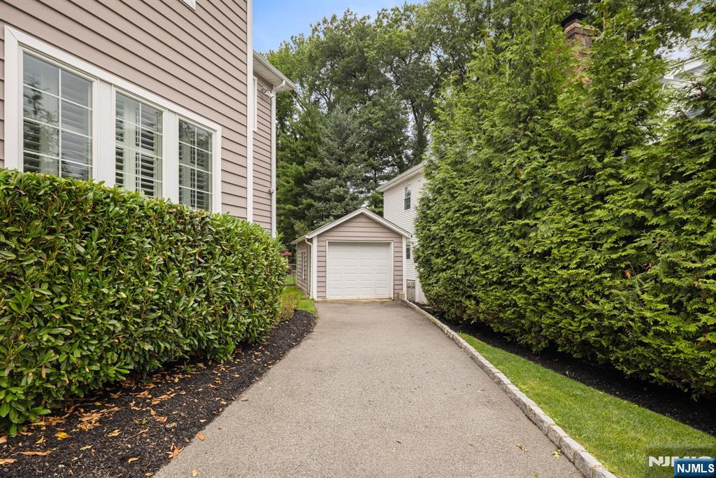 70 Cecelia Avenue