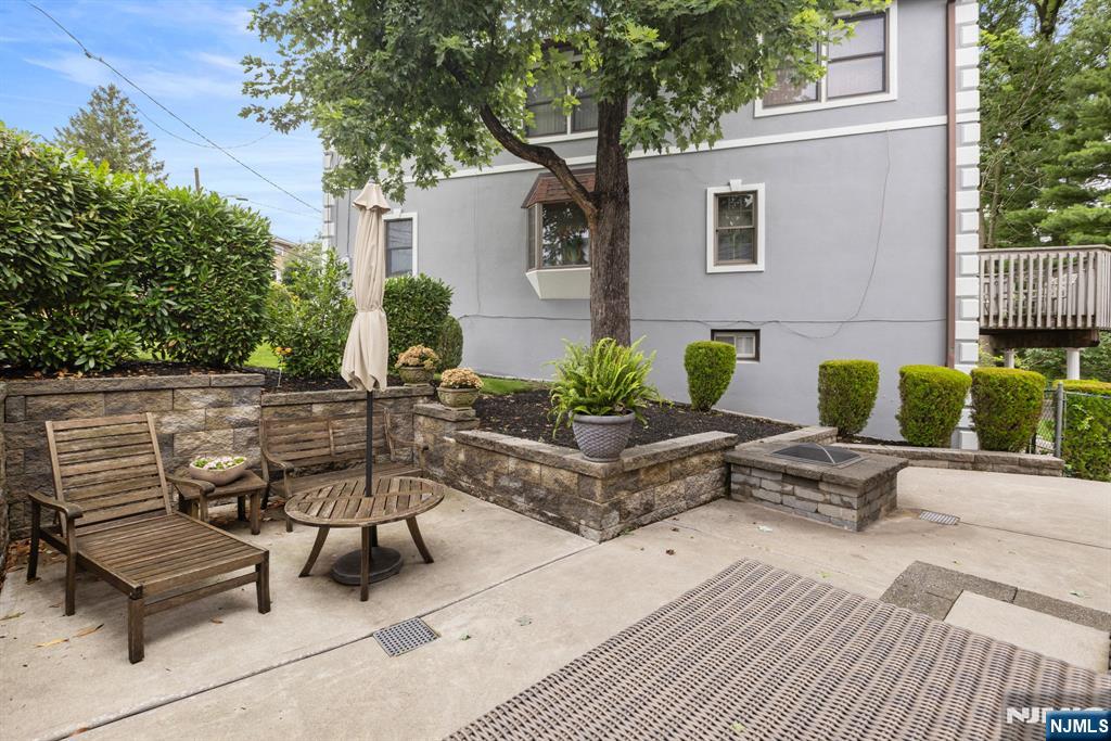 70 Cecelia Avenue