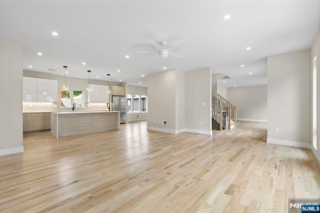 264 Beverly Hills Road