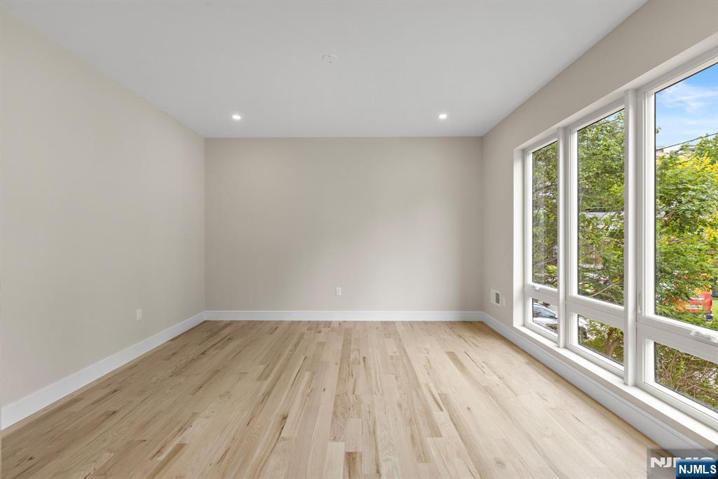264 Beverly Hills Road
