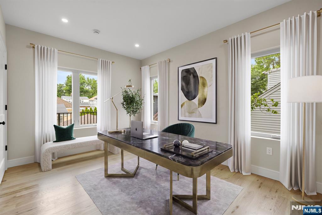 264 Beverly Hills Road
