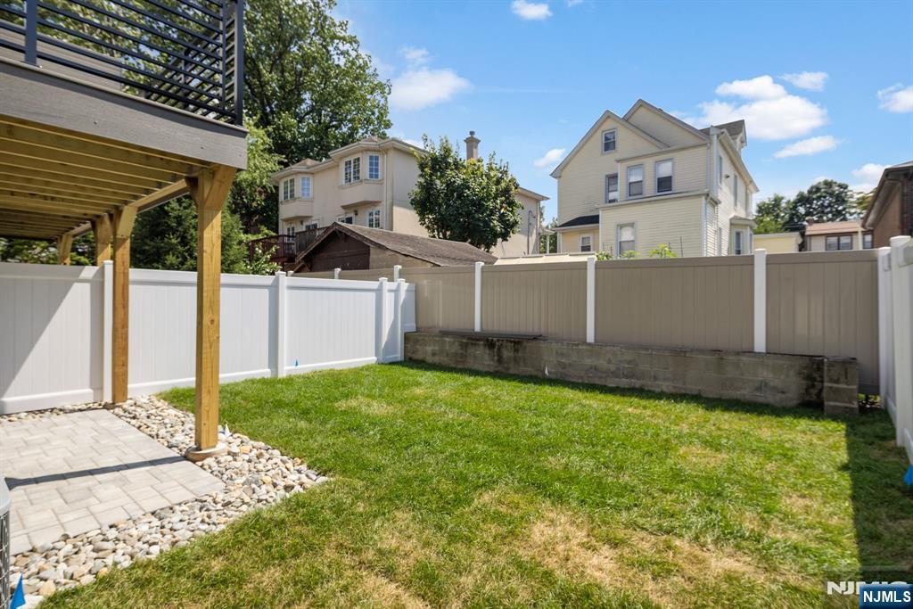 264 Grant Avenue