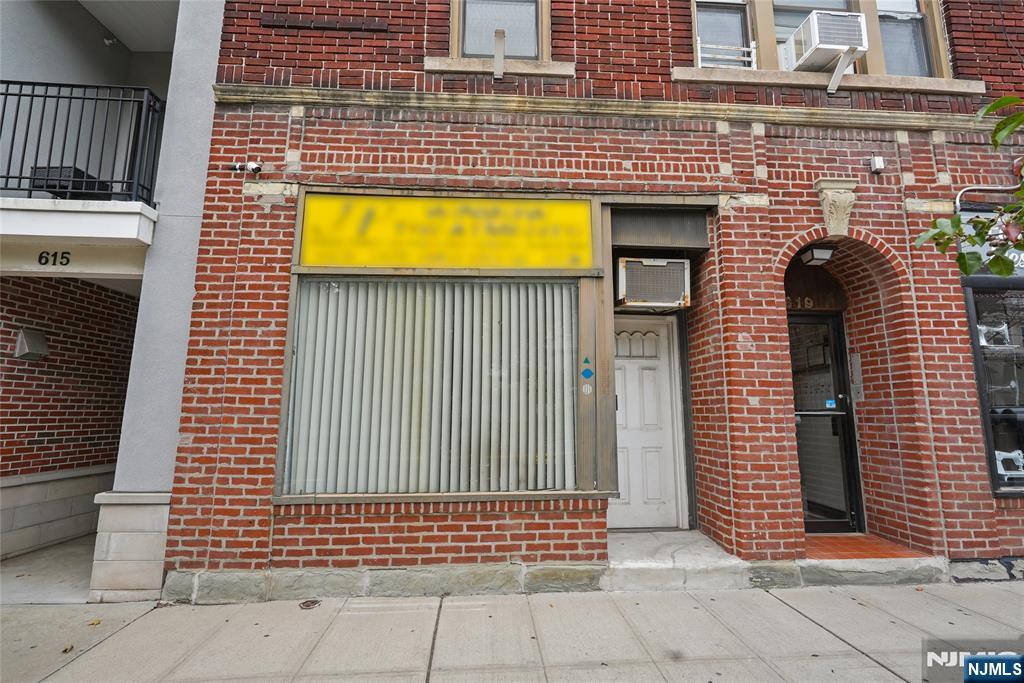 619 Palisade Avenue RETAIL #1