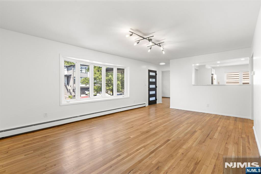 54 Columbia Avenue