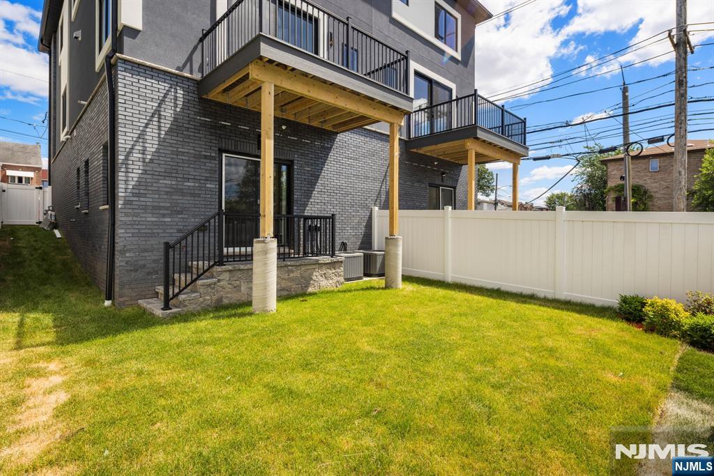 503 Saint Pauls Avenue