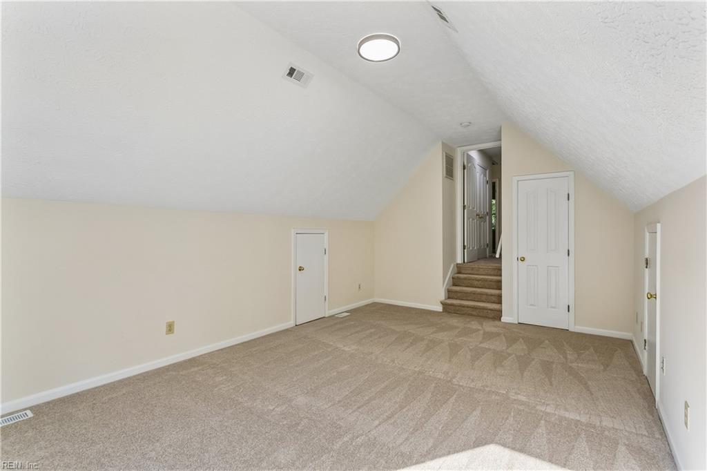 403 Gaines WAY