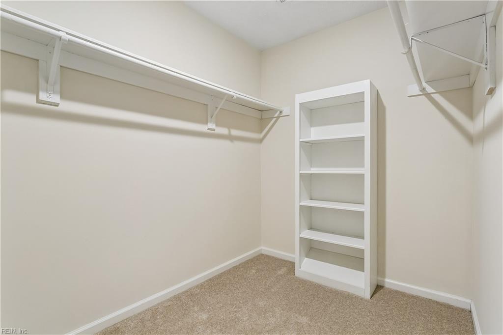 403 Gaines WAY