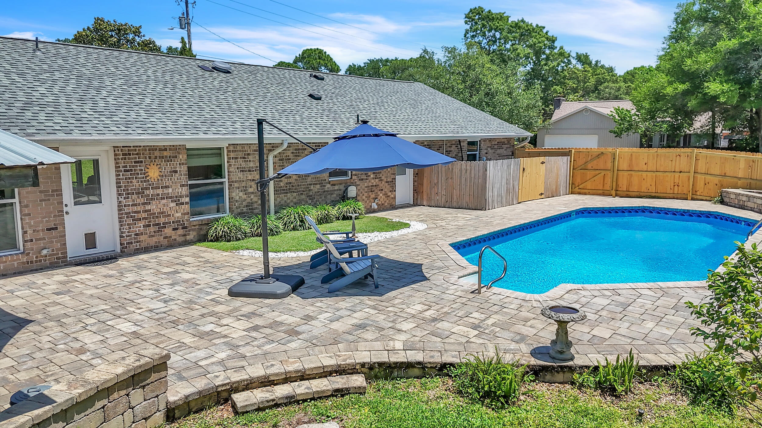 209 Shoreline Drive
