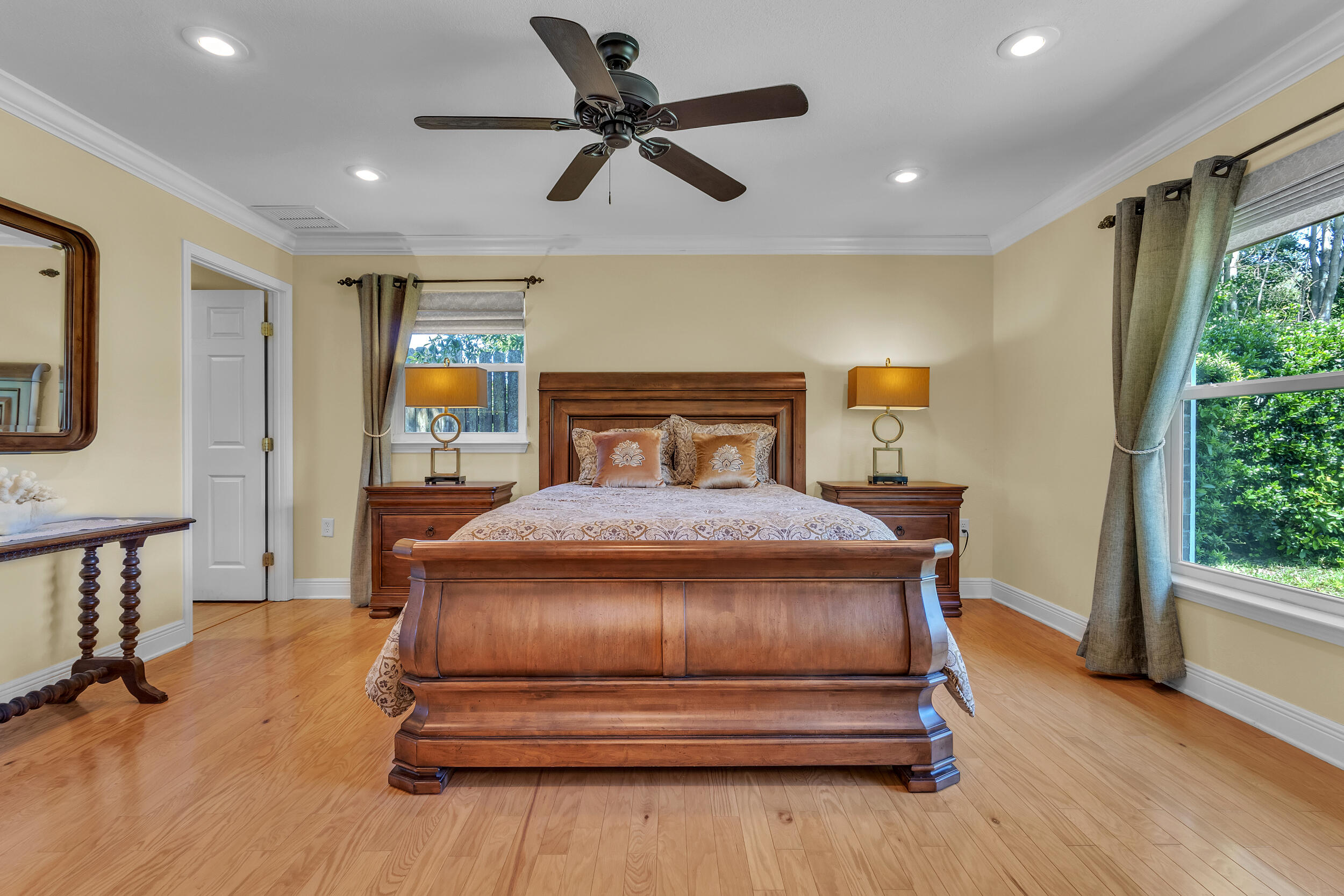 209 Shoreline Drive