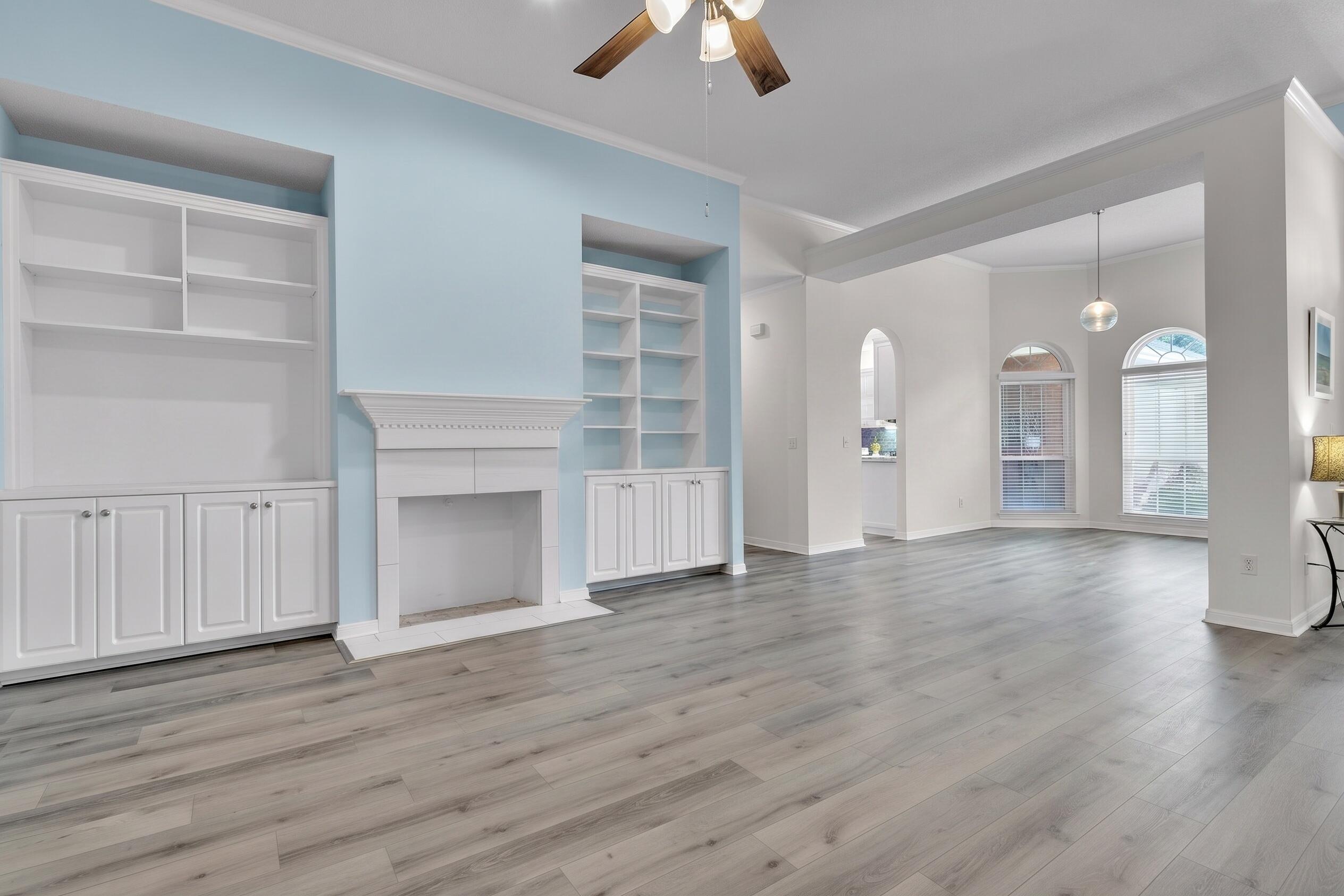 4126 Oak Pointe Drive