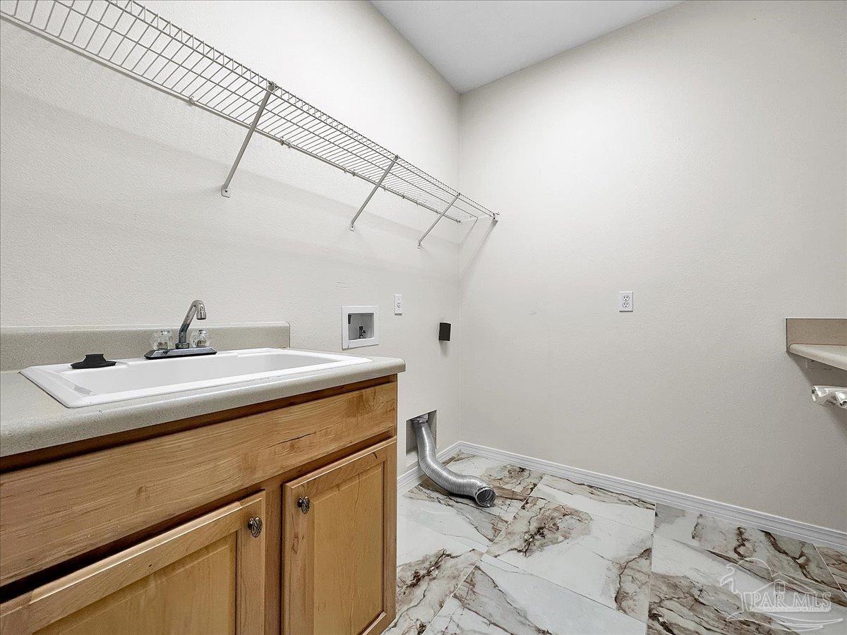1187 Grand Pointe Dr