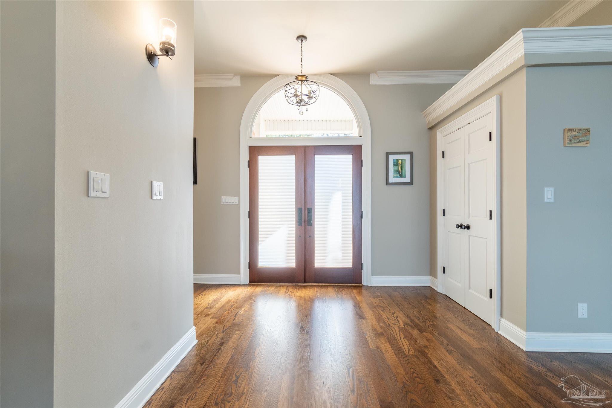 208 Northcliffe Dr