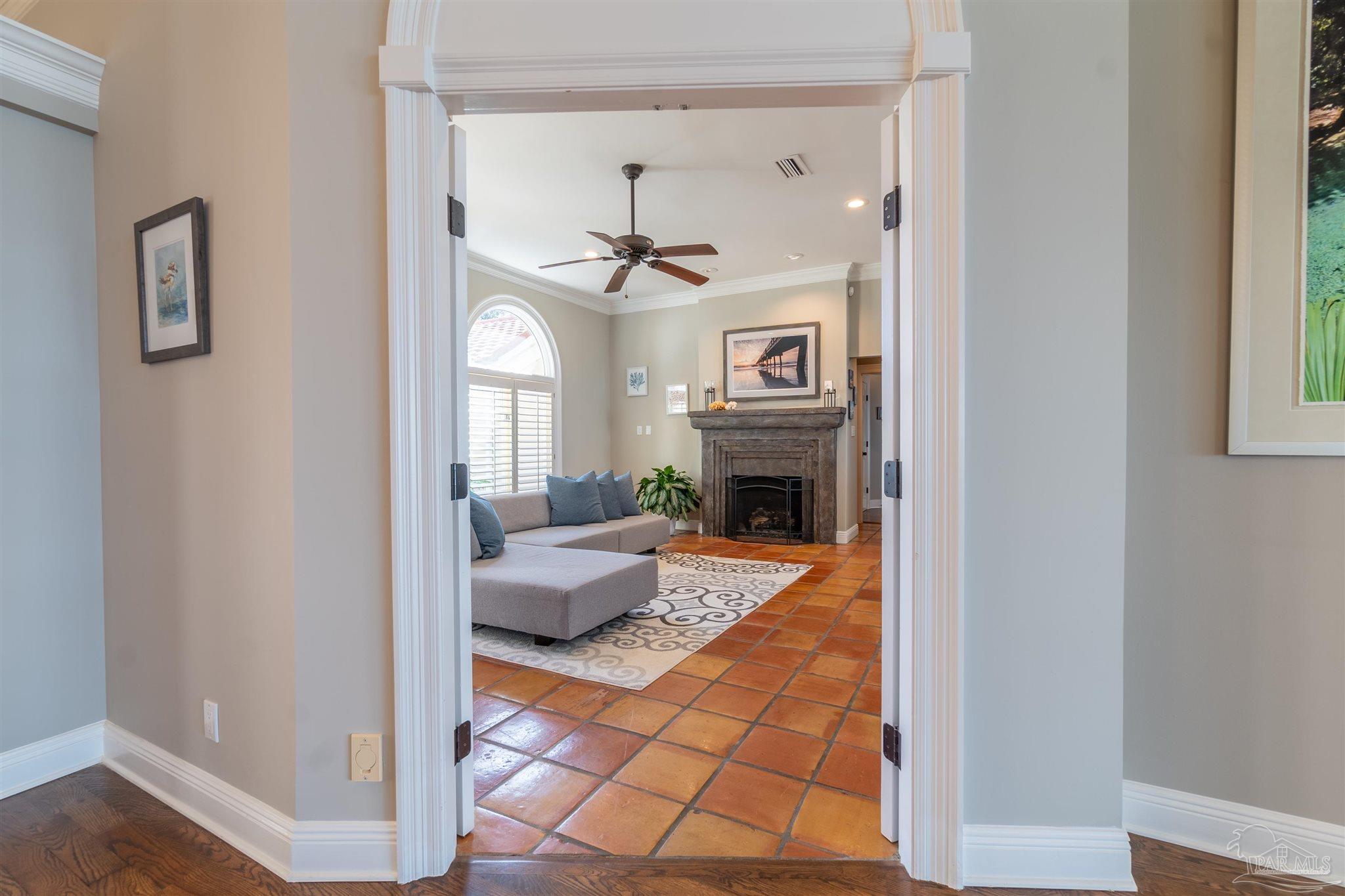 208 Northcliffe Dr