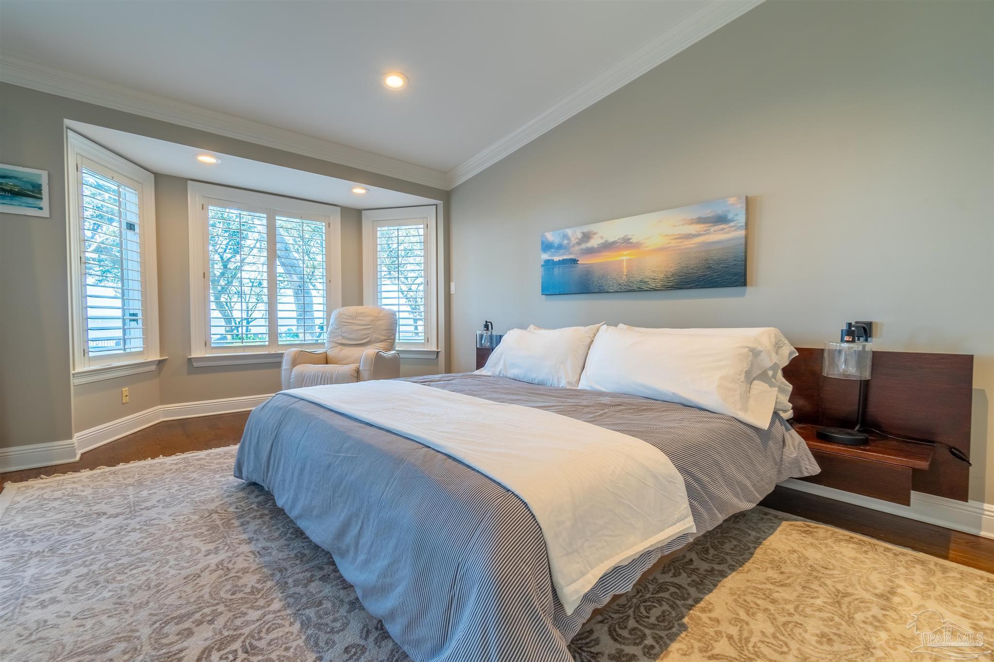 208 Northcliffe Dr