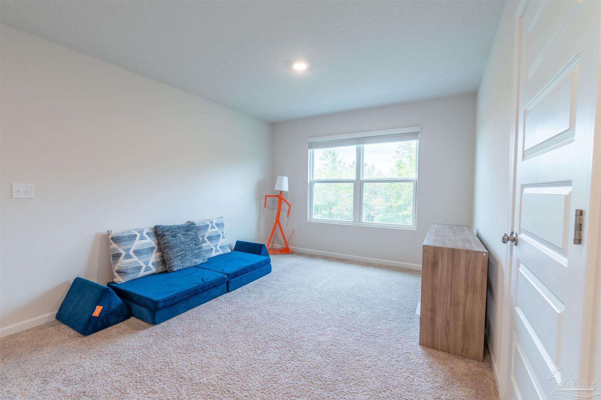 5469 Merlin Way