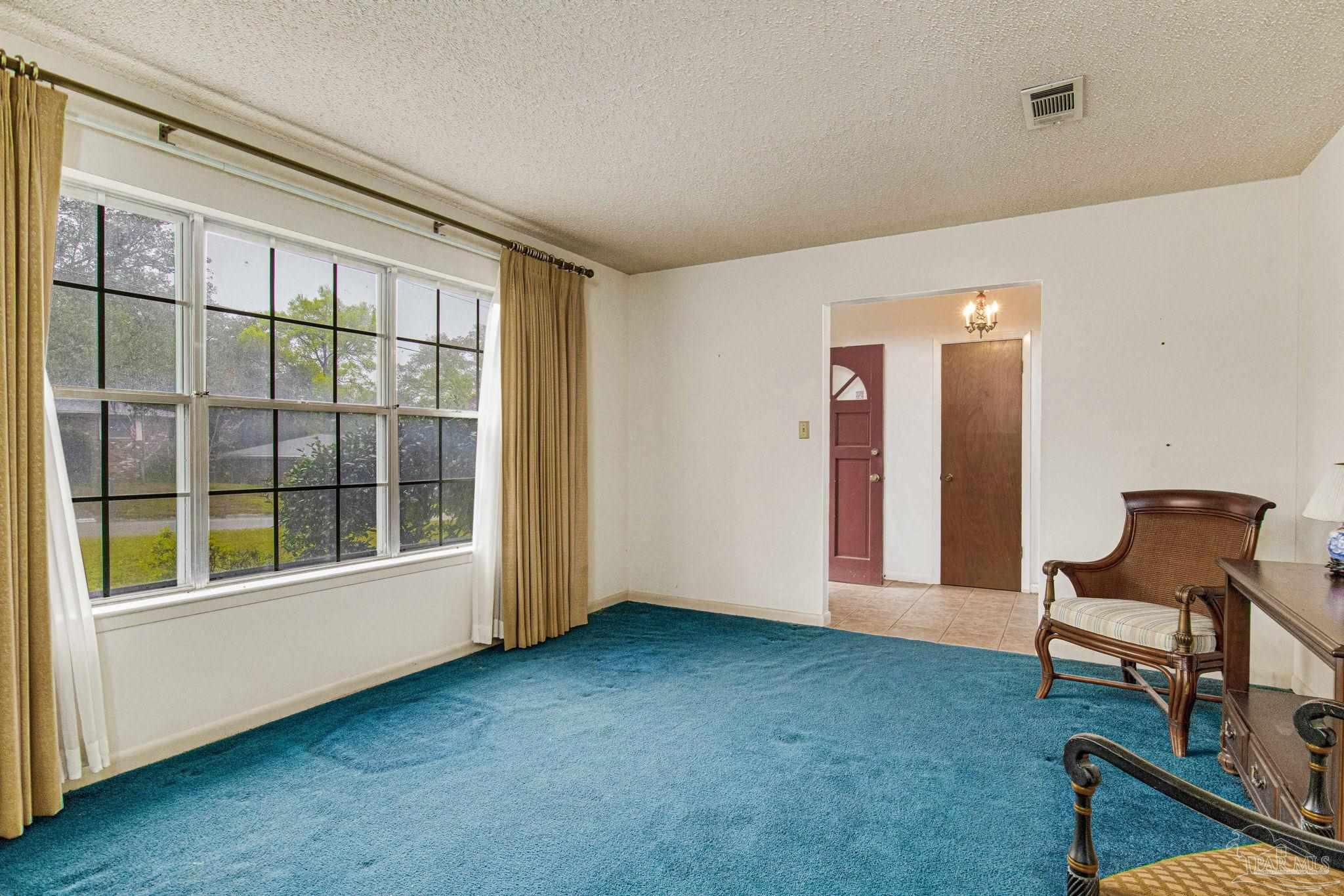 307 N 57th Ave