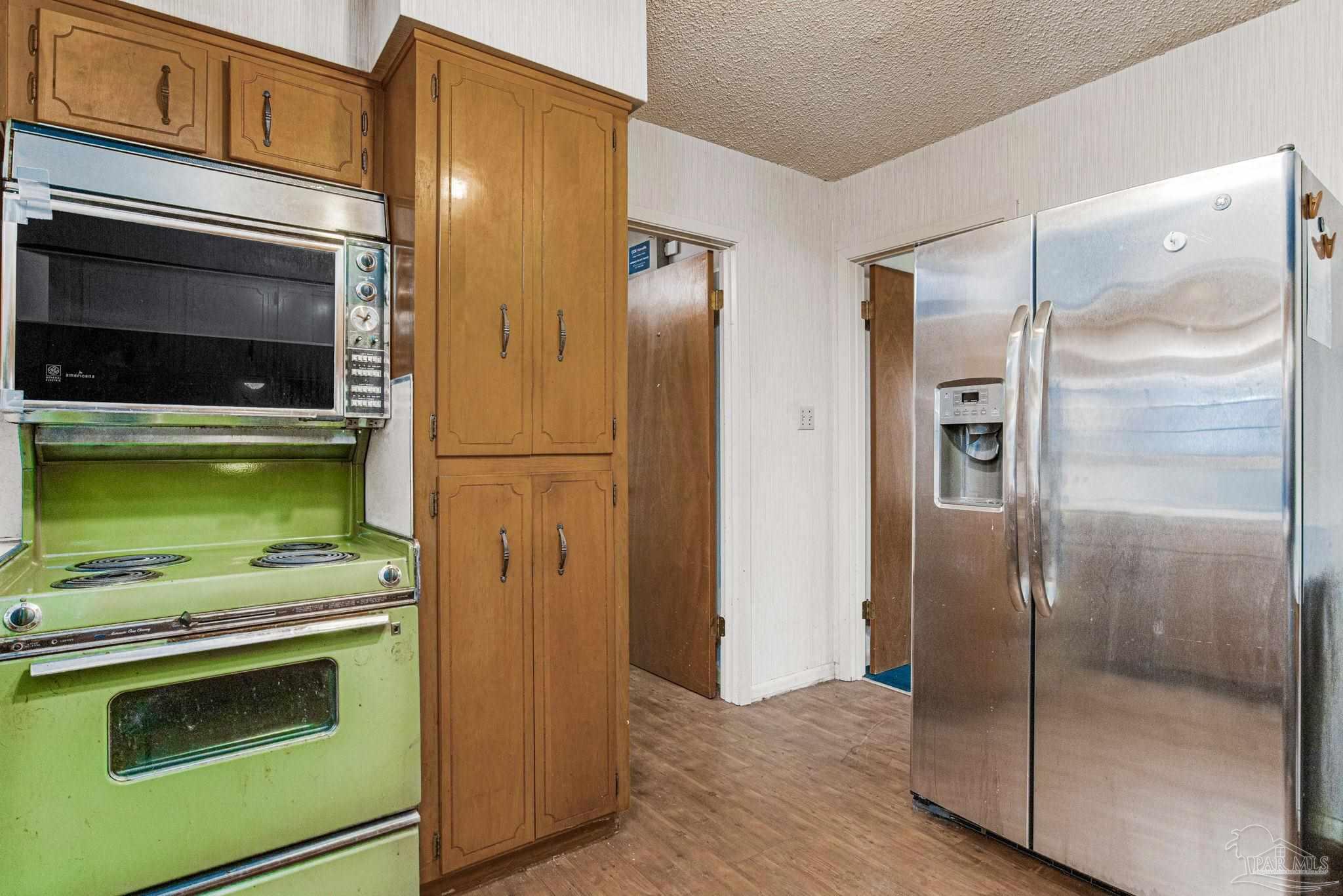 307 N 57th Ave