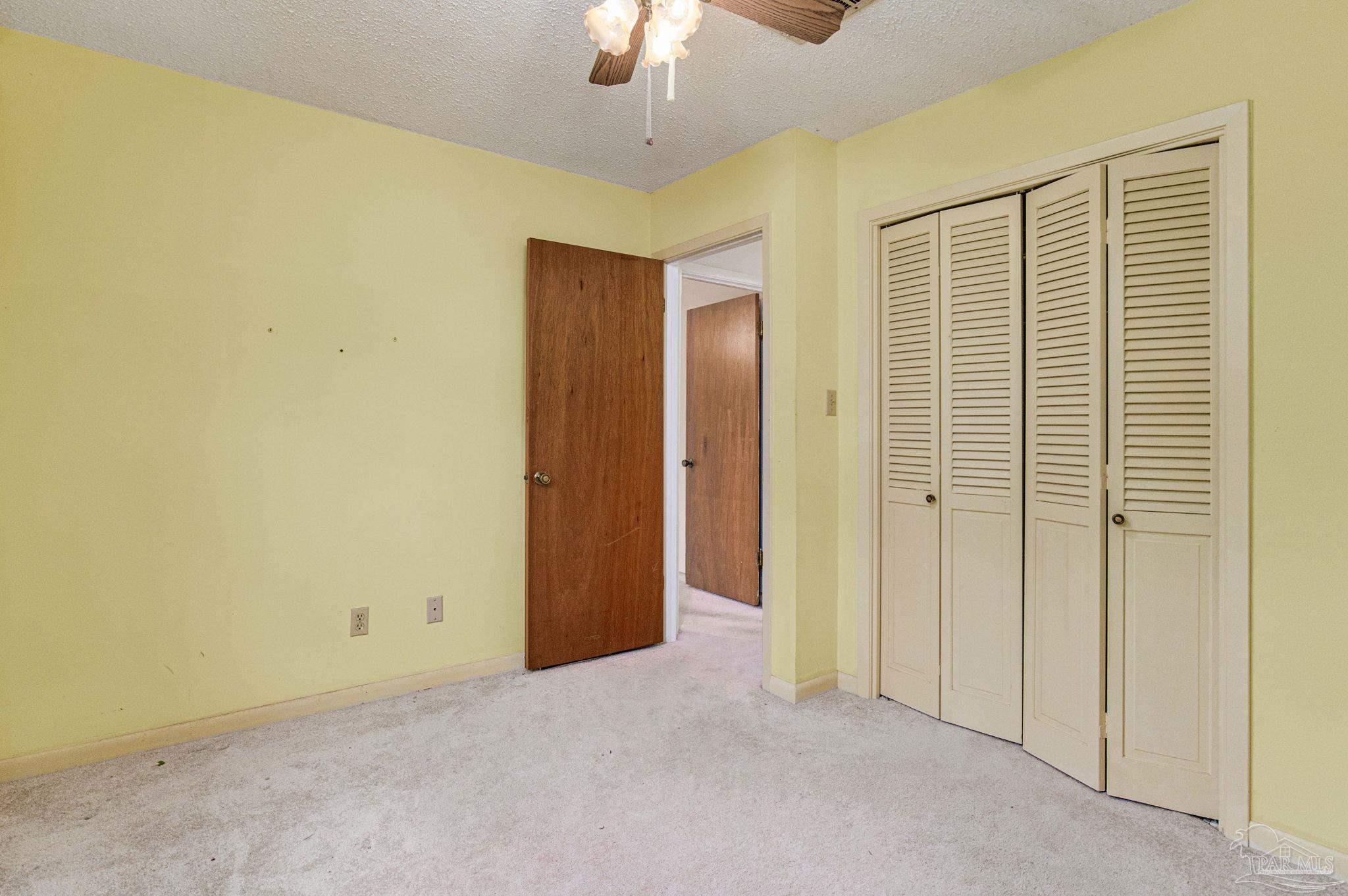 307 N 57th Ave