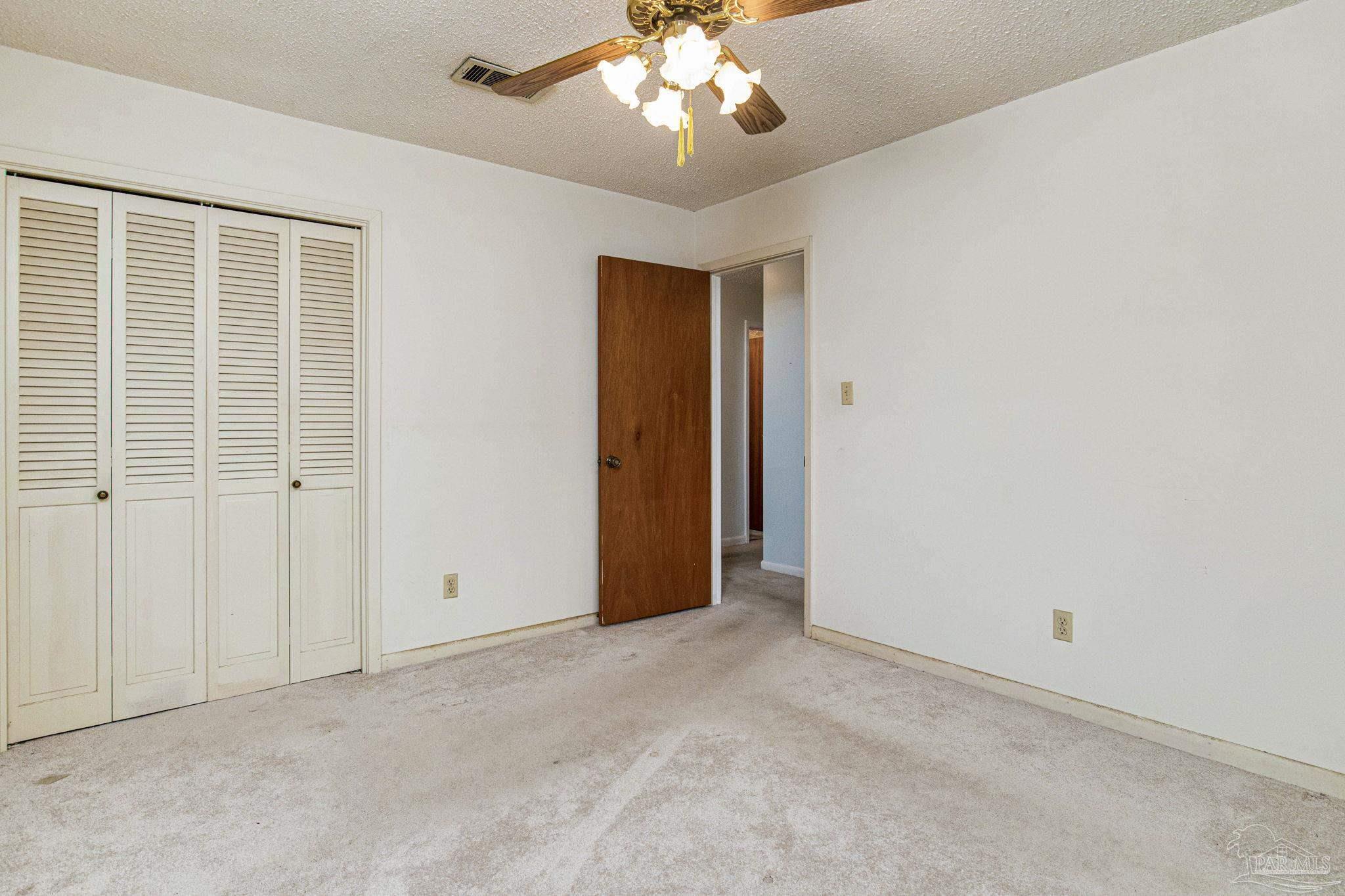 307 N 57th Ave