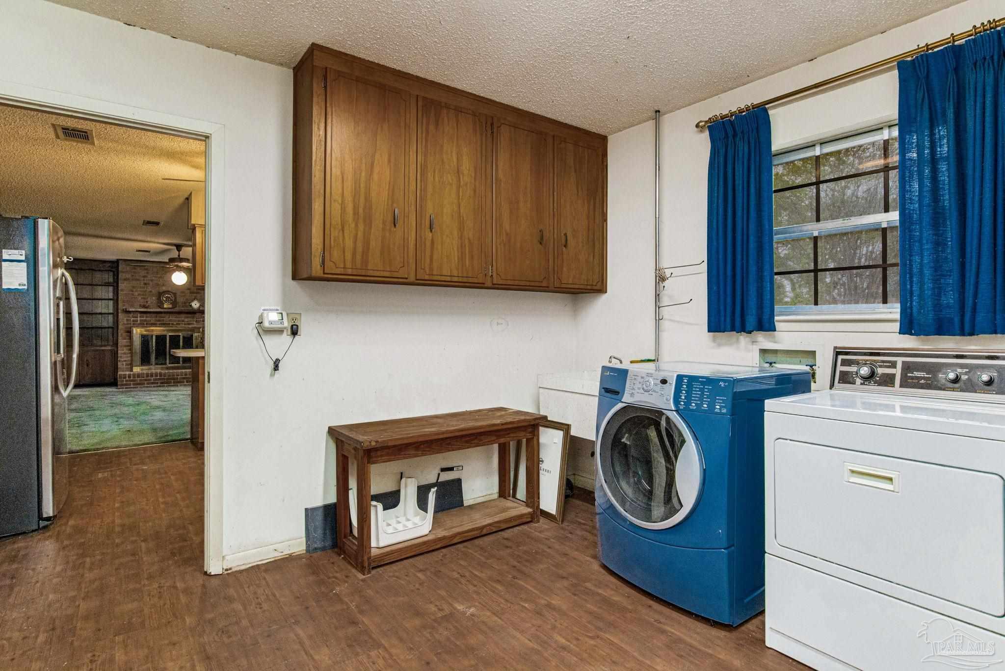 307 N 57th Ave