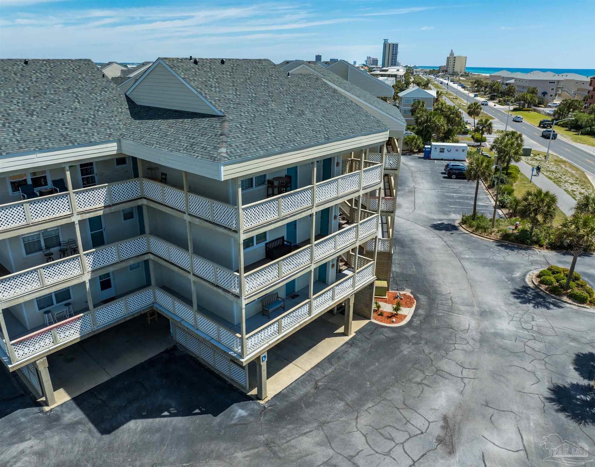1150 Ft Pickens Rd # D11