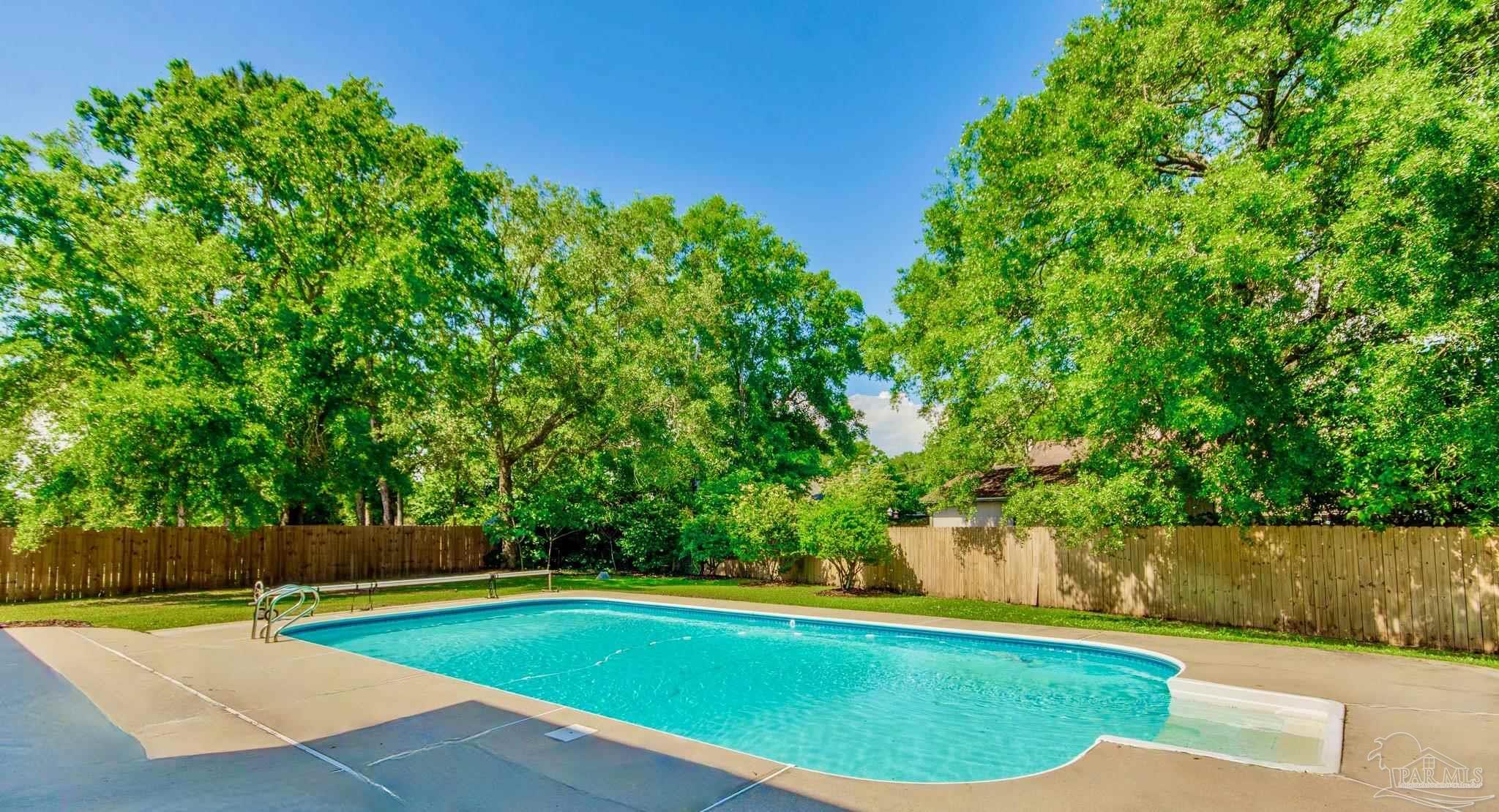 18 Rockwood Rd