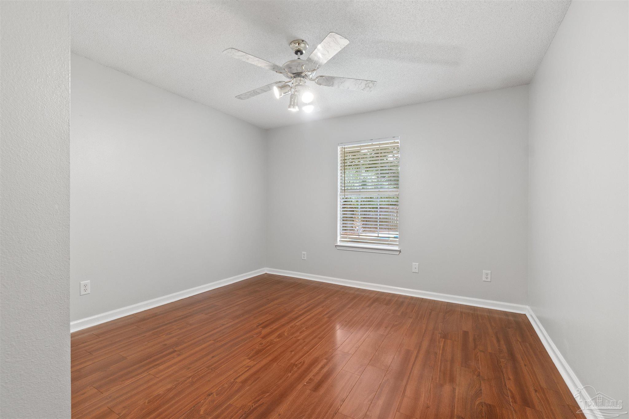 5699 Pin Oak Ave