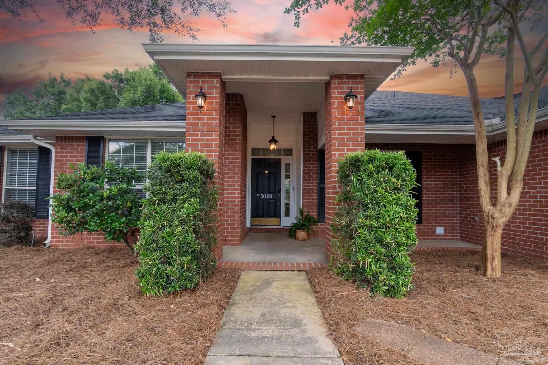 5699 Pin Oak Ave