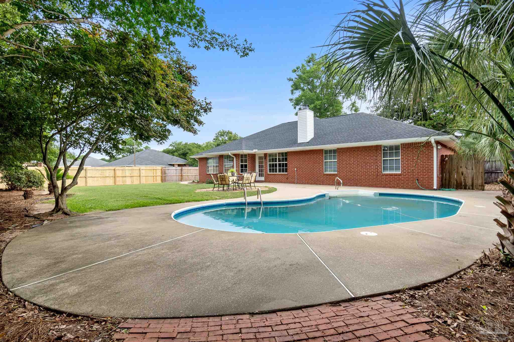 5699 Pin Oak Ave