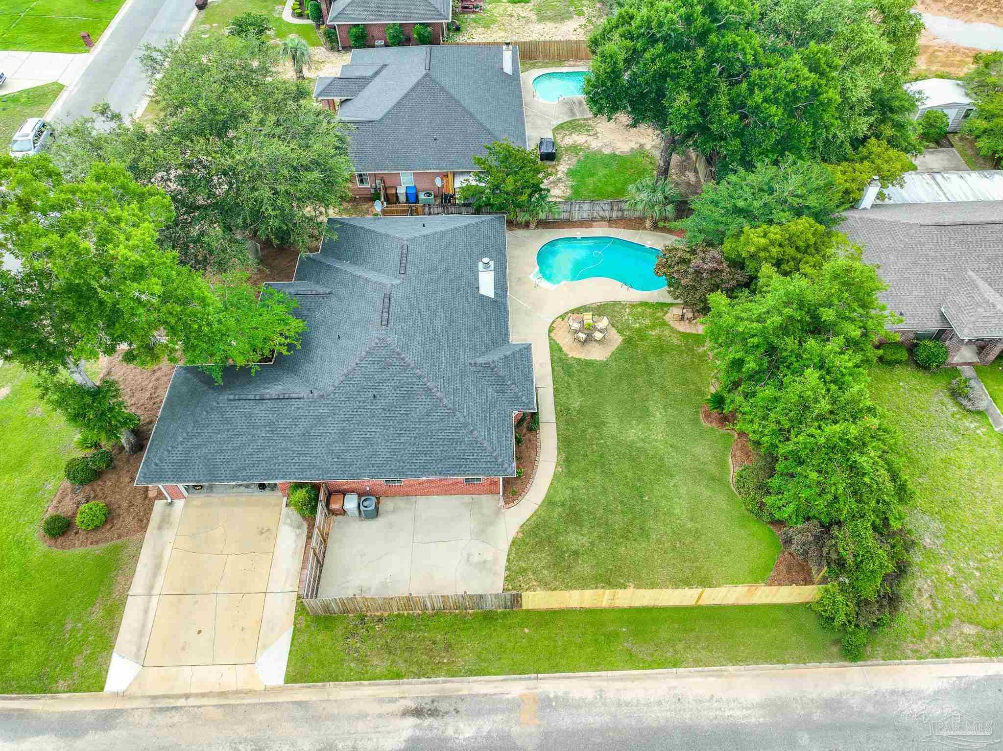 5699 Pin Oak Ave