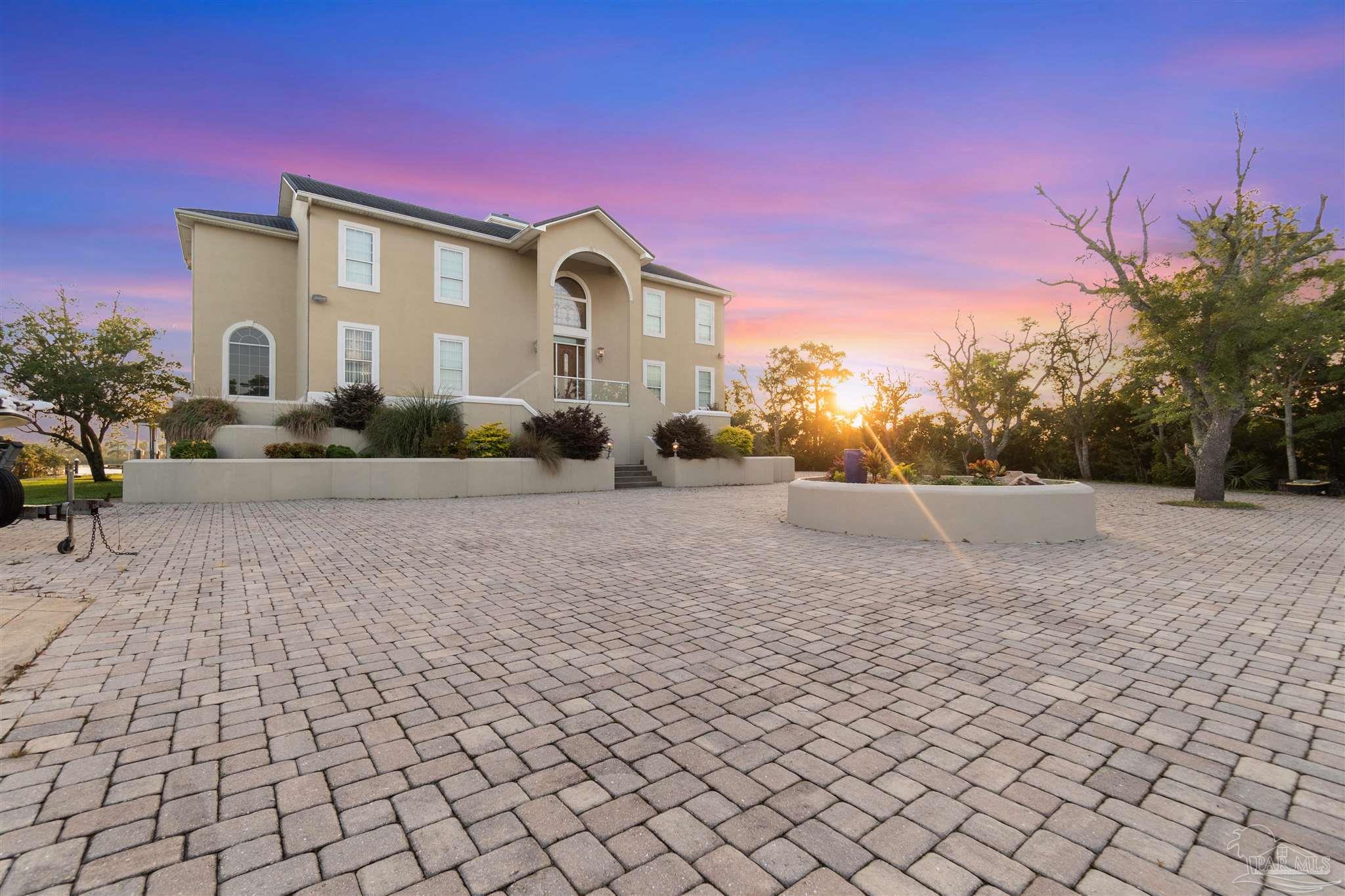 3740 Mackey Cove Dr