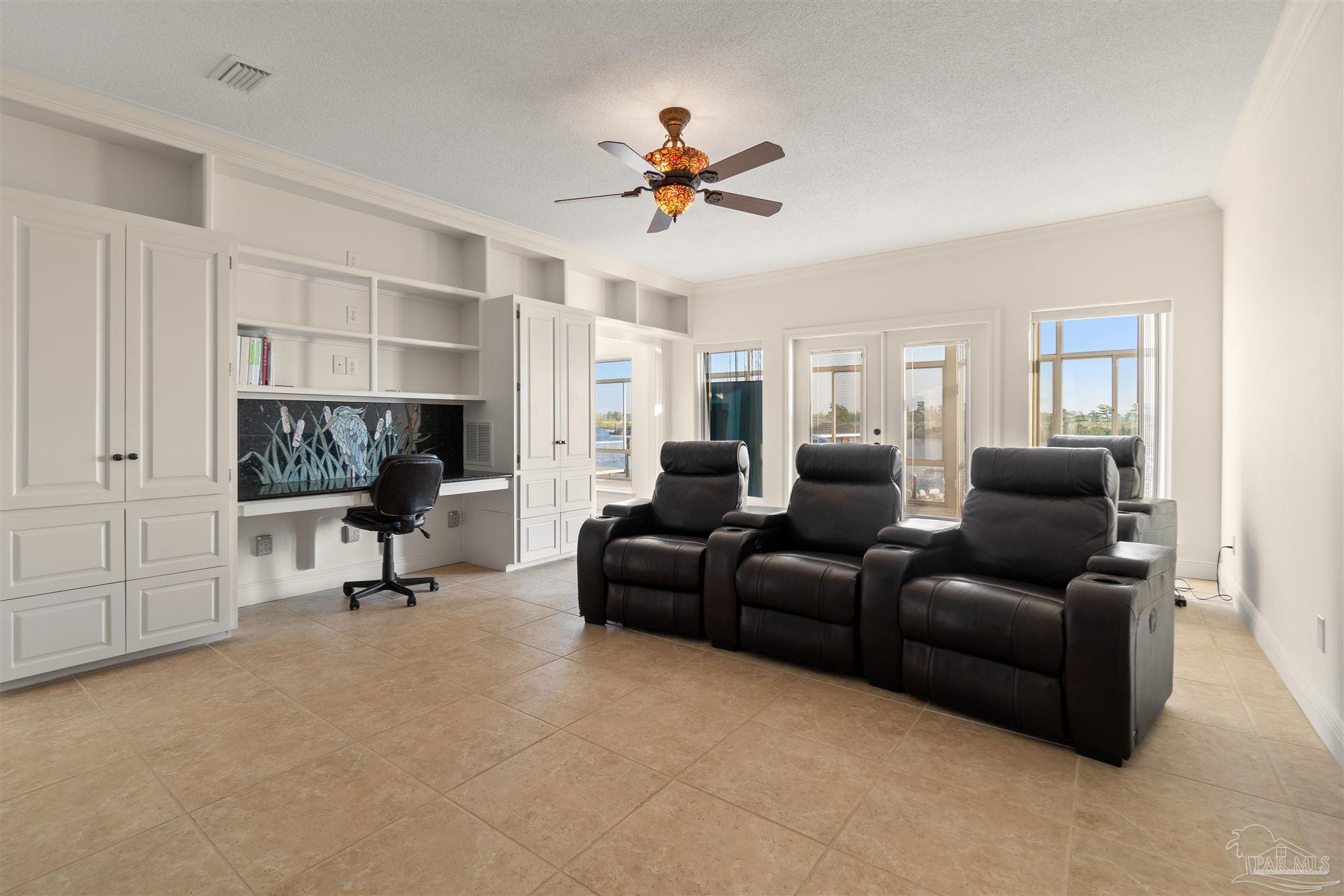 3740 Mackey Cove Dr