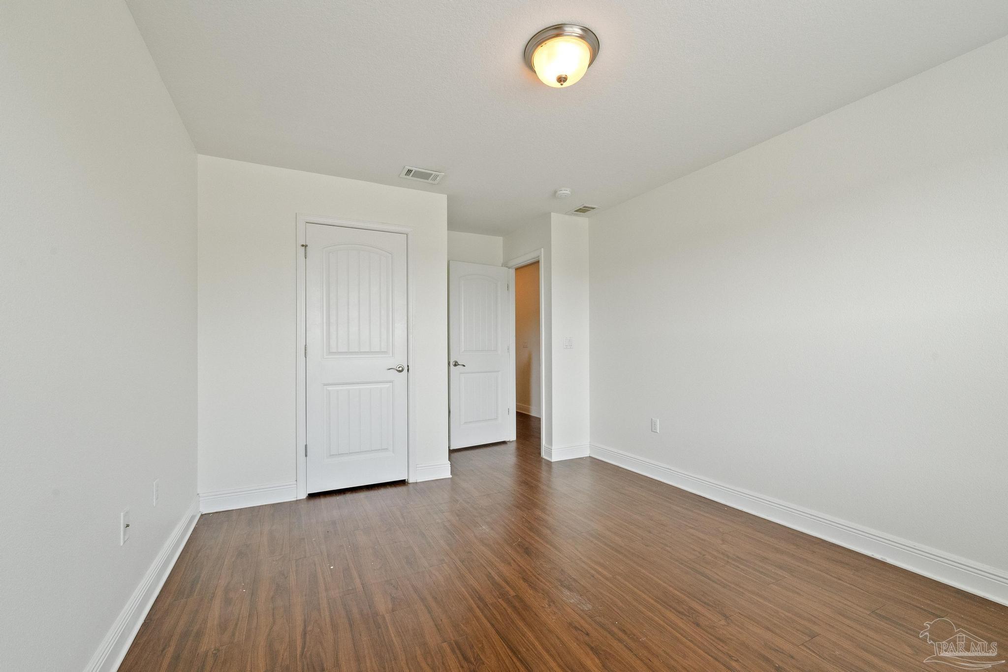 3024 Enclave Ct