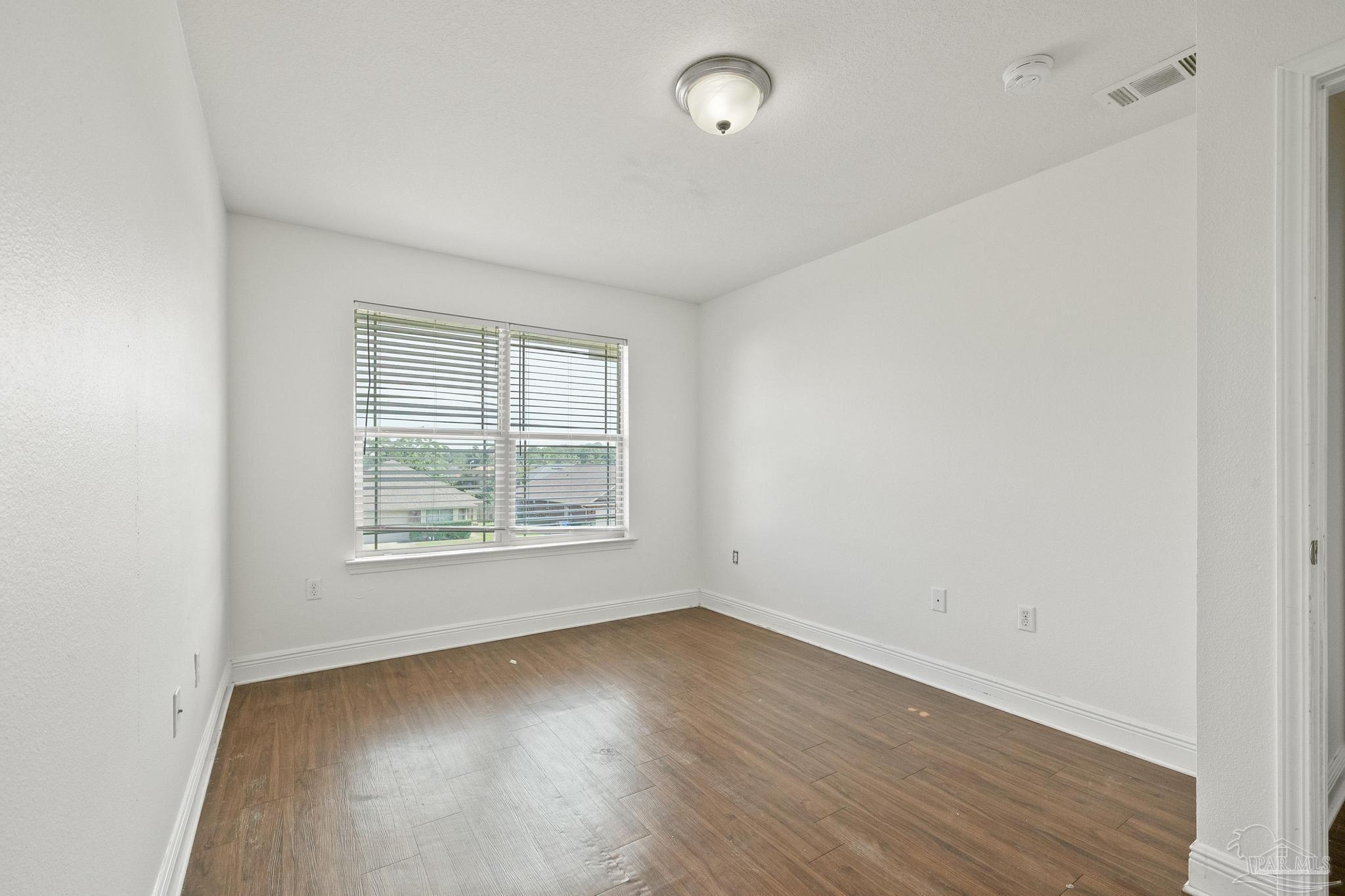 3024 Enclave Ct