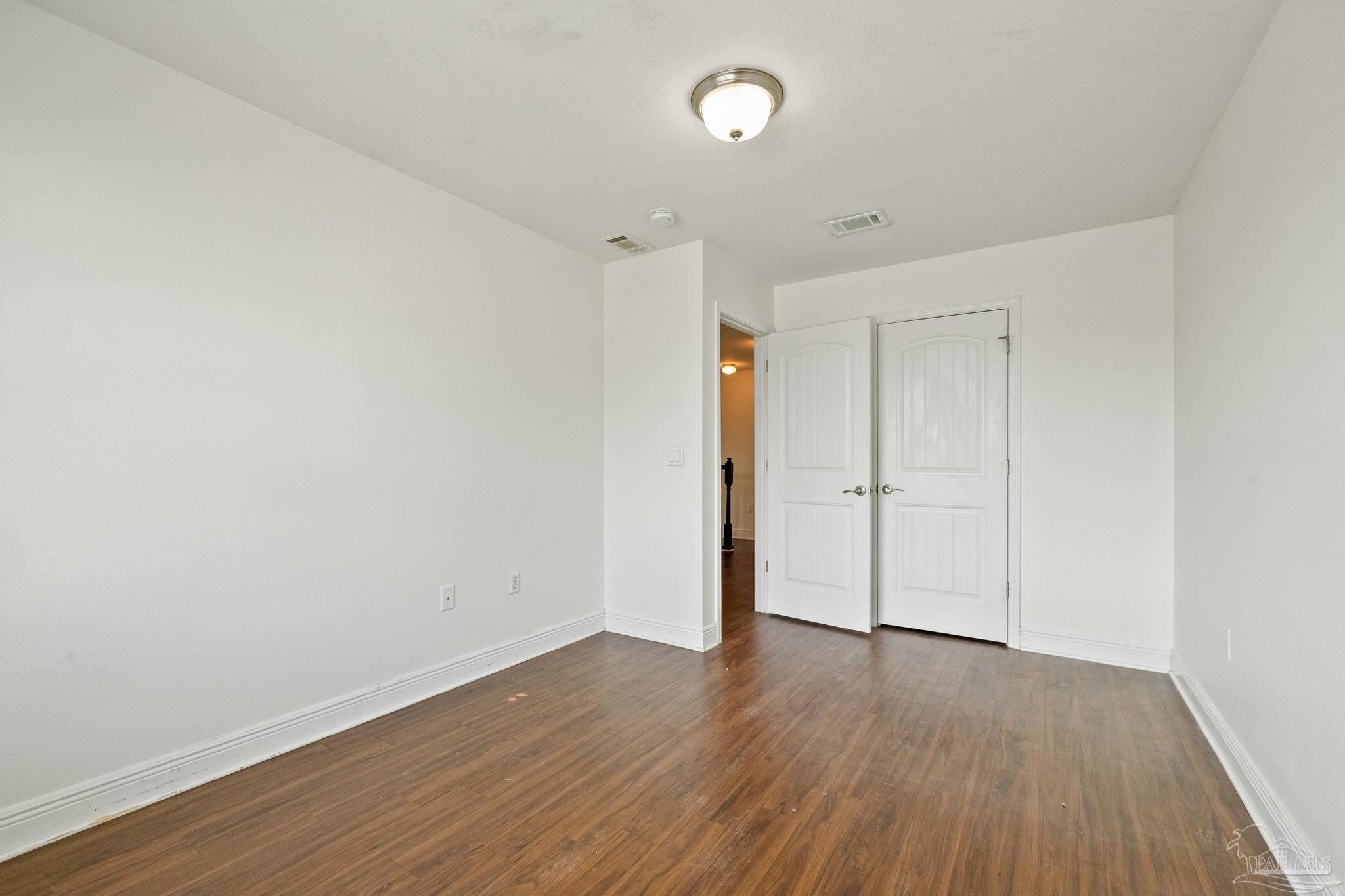 3024 Enclave Ct
