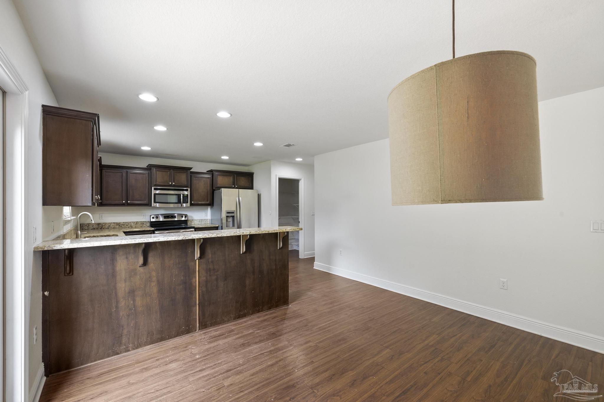 3024 Enclave Ct