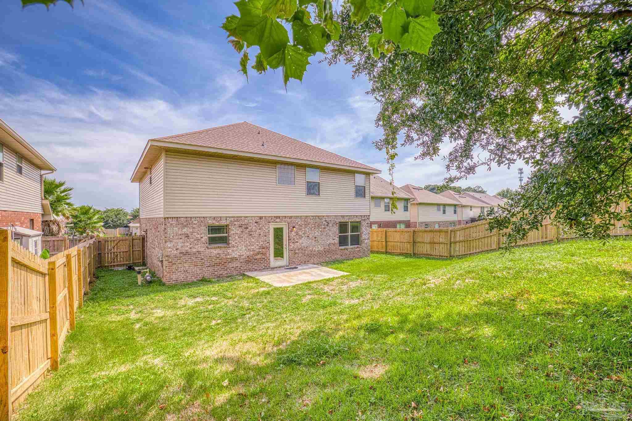 3024 Enclave Ct