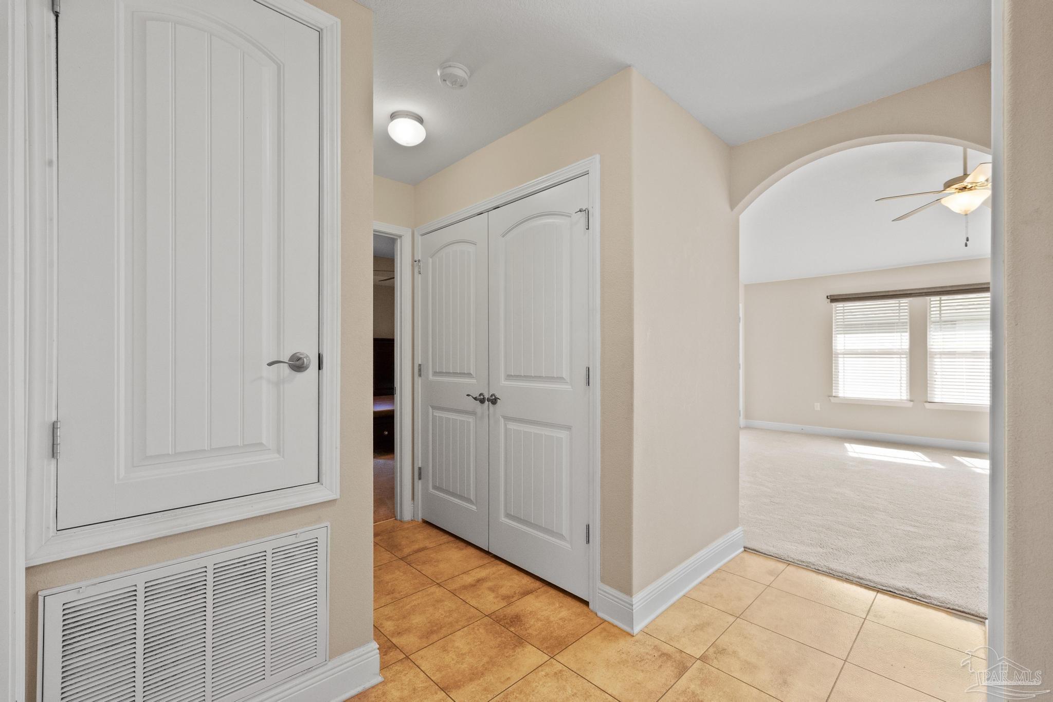 3025 Enclave Ct